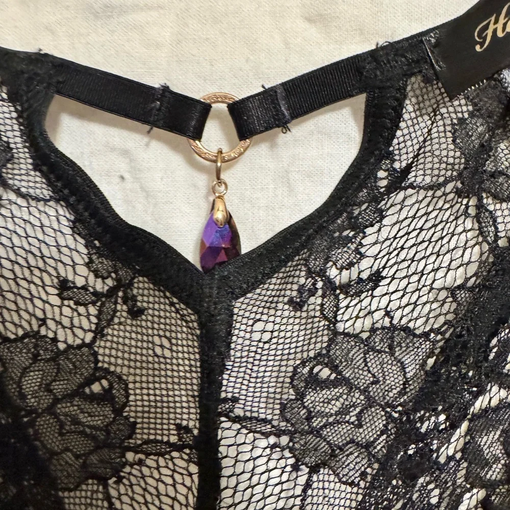 Honey Birdette Whitney Black Lingerie Set || Bra-32C, Garter Belt-Sm, Panty-Sm - Picture 9 of 15